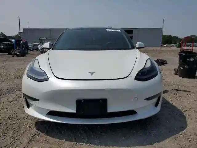 5YJ3E1EA0MF973408 2021 TESLA MODEL 3-4
