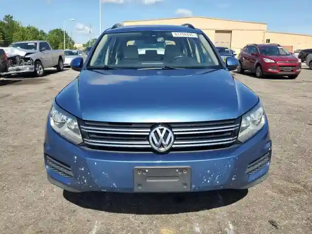 WVGBV7AXXHK006284 2017 VOLKSWAGEN TIGUAN-4