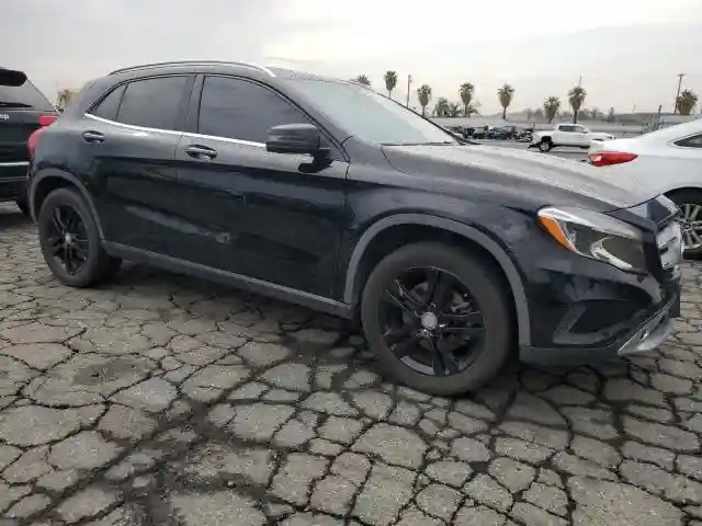 WDCTG4GB5HJ334905 2017 MERCEDES-BENZ GLA-CLASS-3