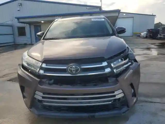 5TDYZRFH3HS228058 2017 TOYOTA HIGHLANDER-4
