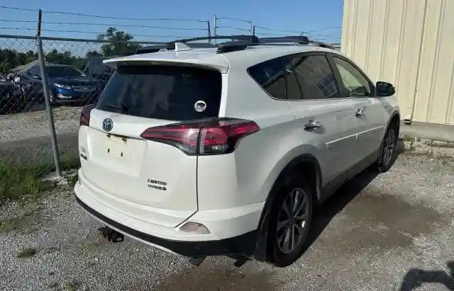 JTMDJREV5HD106150 2017 TOYOTA RAV4-3
