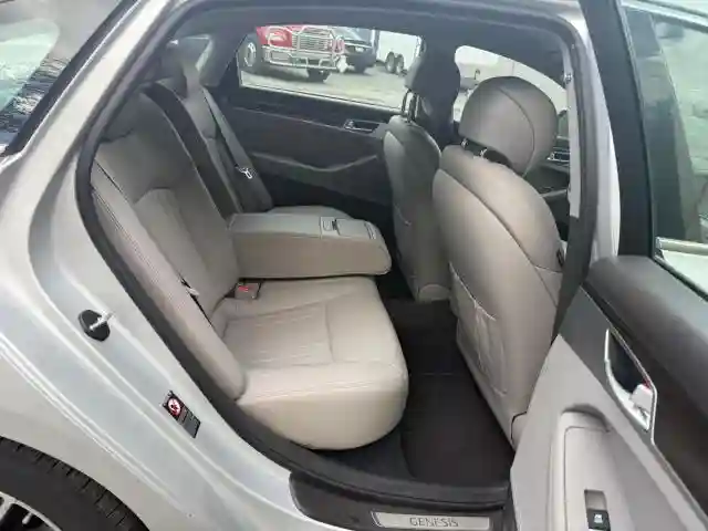 KMTFN4JEXKU309825 2019 GENESIS G80-5