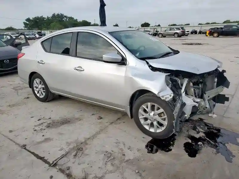 3N1CN7AP8HL891322 2017 NISSAN VERSA-3