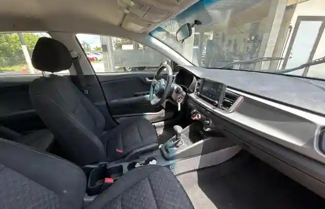 3KPA24AD0LE335357 2020 KIA RIO-4