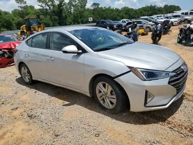 5NPD84LF4KH426751 2019 HYUNDAI ELANTRA-3