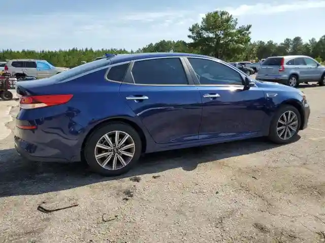 5XXGT4L30KG367677 2019 KIA OPTIMA-2