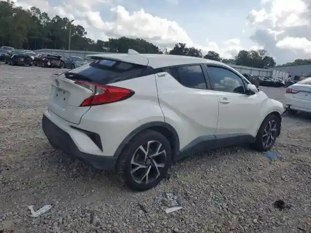 NMTKHMBX3JR023367 2018 TOYOTA C-HR-2