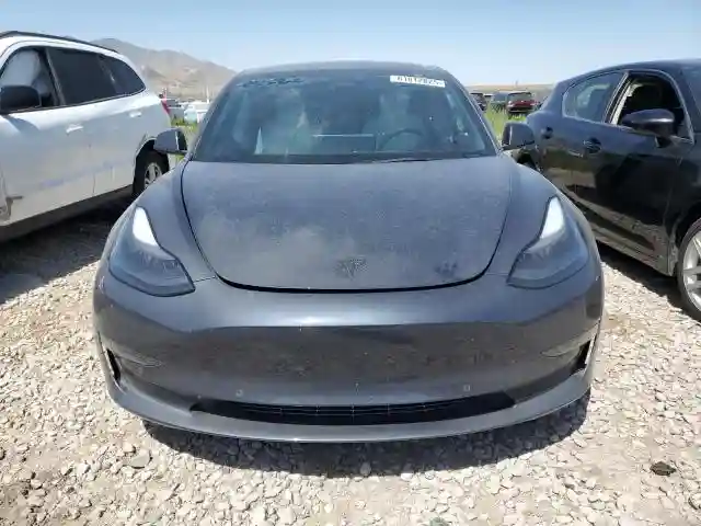 5YJ3E1EA3NF348924 2022 TESLA MODEL 3-4