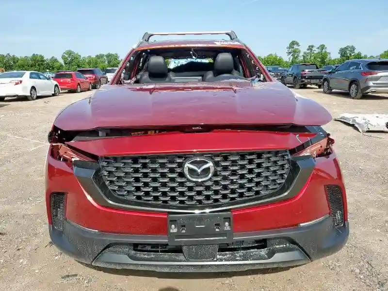 7MMVABAM2SN332351 2025 MAZDA CX-50-4