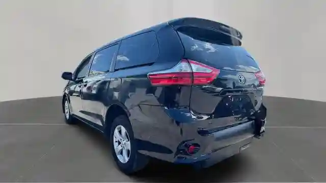 5TDZZ3DC4HS860169 2017 TOYOTA ALL MODELS-2