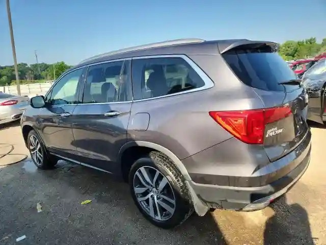 5FNYF6H94HB075904 2017 HONDA PILOT-1