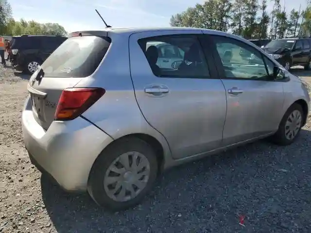 VNKKTUD35FA048051 2015 TOYOTA YARIS-2