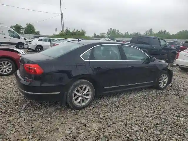 1VWAT7A37GC060277 2016 VOLKSWAGEN PASSAT-2