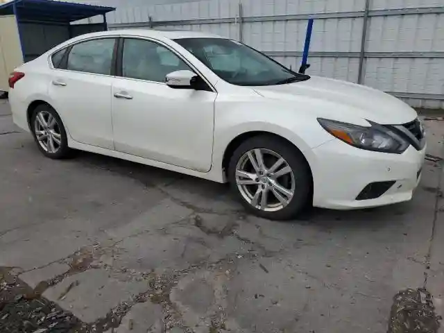 1N4BL3AP5HC165636 2017 NISSAN ALTIMA-3