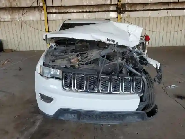 1C4RJEAG5KC851533 2019 JEEP GRAND CHEROKEE-4