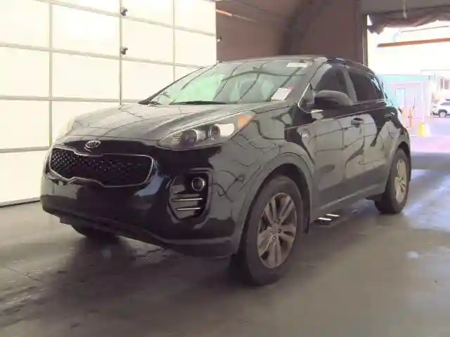 KNDPMCAC5J7435926 2018 KIA SPORTAGE-1