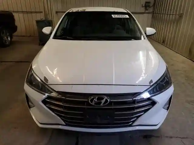 5NPD74LF3KH490105 2019 HYUNDAI ELANTRA-4