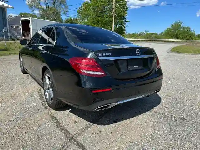 WDDZF4KB6KA566954 2019 MERCEDES-BENZ E-CLASS-2