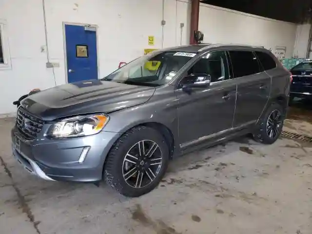 YV440MRR9H2107961 2017 VOLVO XC60-0