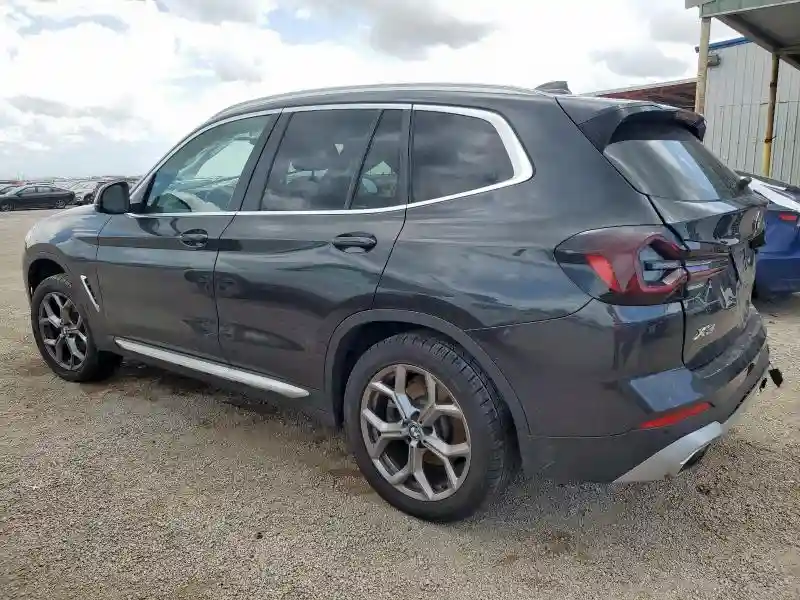 5UX43DP03R9U57124 2024 BMW X3-1