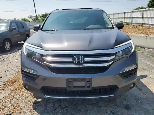 5FNYF6H00HB054596 2017 HONDA PILOT-4