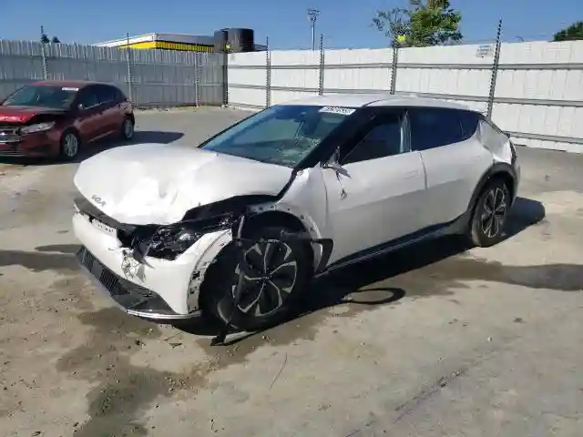 KNDC34LA1R5211448 2024 KIA EV6 LIGHT-0