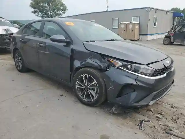3KPF24AD5RE743058 2024 KIA FORTE-3