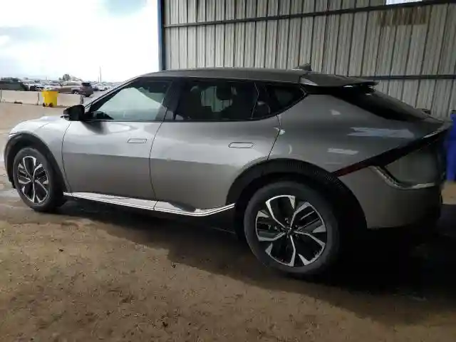 KNDC34LA6P5604133 2023 KIA EV6 LIGHT-1