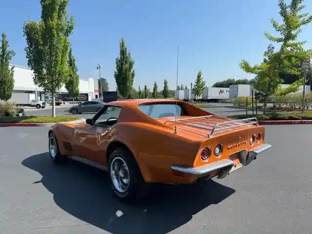 1Z37K2S517284 1972 CHEVROLET CORVETTE-2