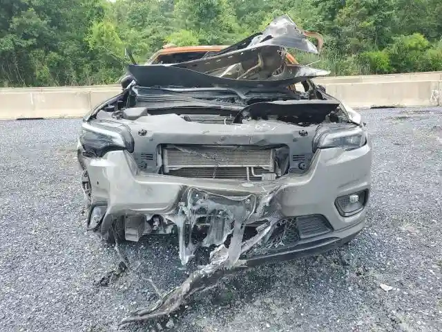 1C4PJMMB1PD114316 2023 JEEP CHEROKEE A-4