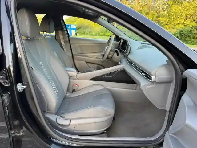 5NPLM4AG6MH009475 2021 HYUNDAI ELANTRA-4