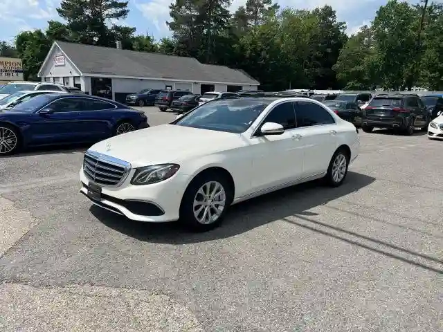 WDDZF4KB1HA127735 2017 MERCEDES-BENZ E-CLASS-1