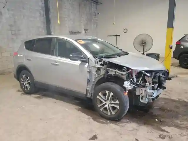 JTMBFREV6JJ225650 2018 TOYOTA RAV4-3
