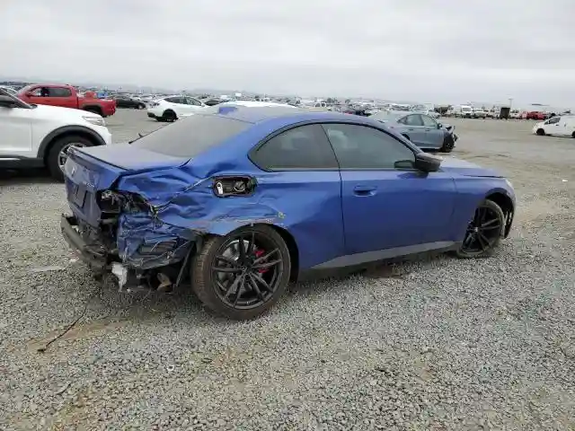 3MW43CM09R8E60729 2024 BMW M2-2