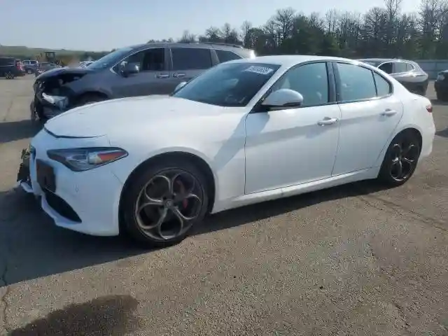 ZARFANBN6L7631074 2020 ALFA ROMEO GIULIA-0
