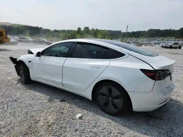 5YJ3E1EA6KF397269 2019 TESLA MODEL 3-1