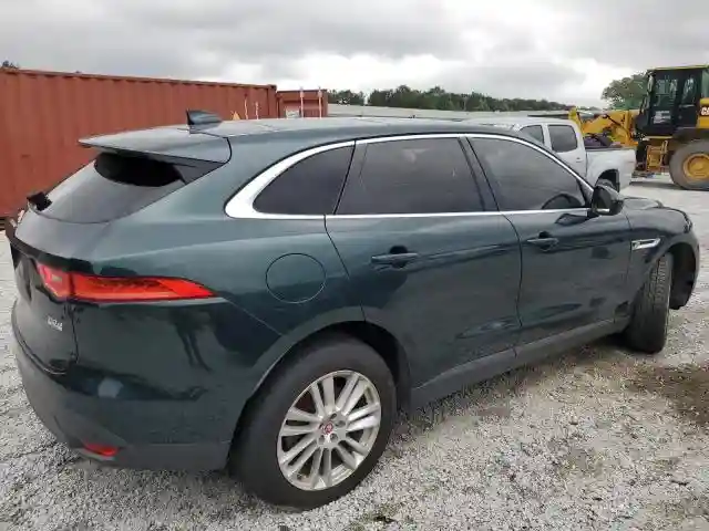 SADCK2BNXHA087699 2017 JAGUAR F-PACE-2