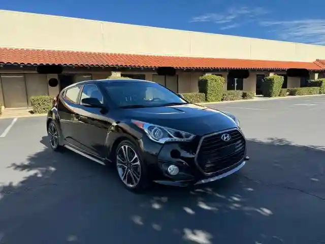KMHTC6AE4GU249997 2016 HYUNDAI VELOSTER-0