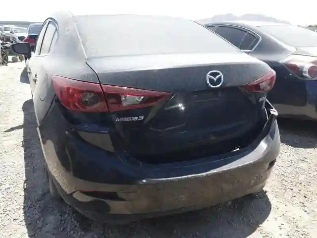 3MZBM1U7XFM156950 2015 MAZDA 3-5