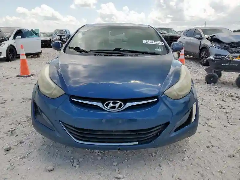 KMHDH4AE9GU478542 2016 HYUNDAI ELANTRA-4