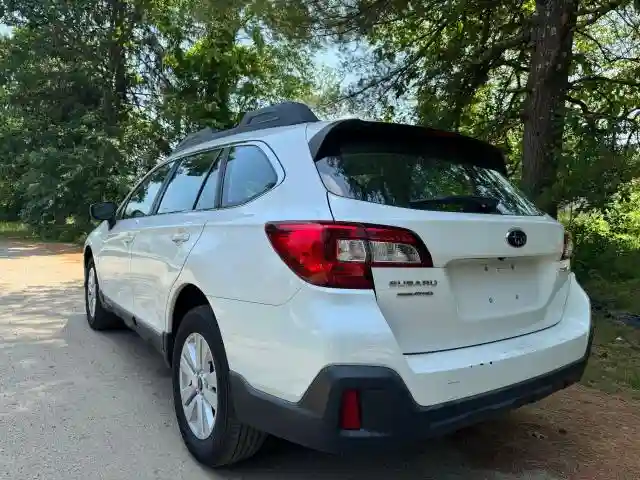 4S4BSABC6K3312322 2019 SUBARU OUTBACK-2