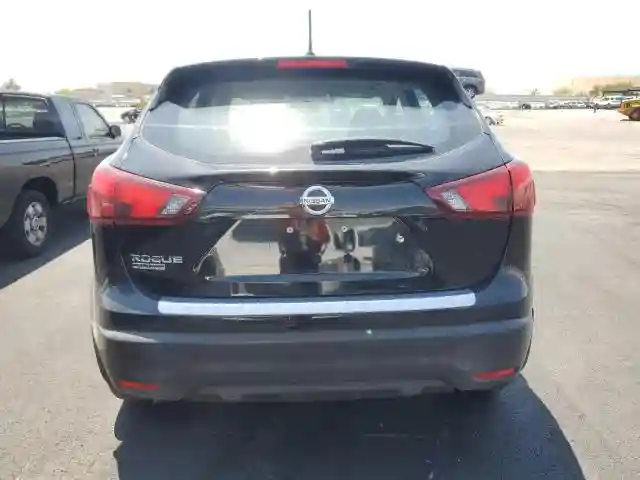JN1BJ1CP0HW003125 2017 NISSAN ROGUE-5