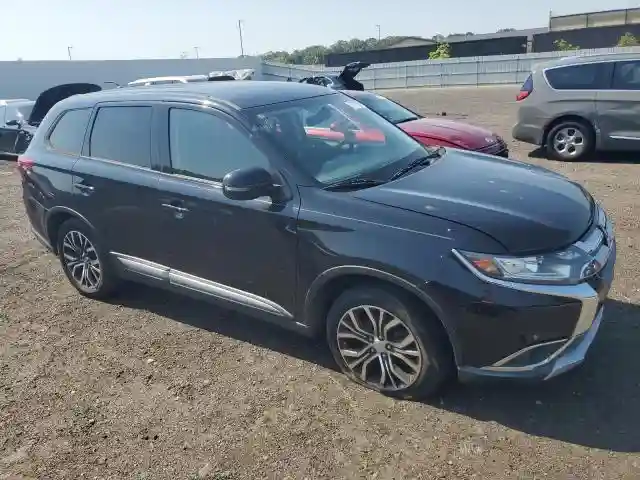 JA4AD3A31GZ012340 2016 MITSUBISHI OUTLANDER-3