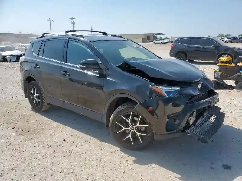 2T3NFREV6JW436488 2018 TOYOTA RAV4-3