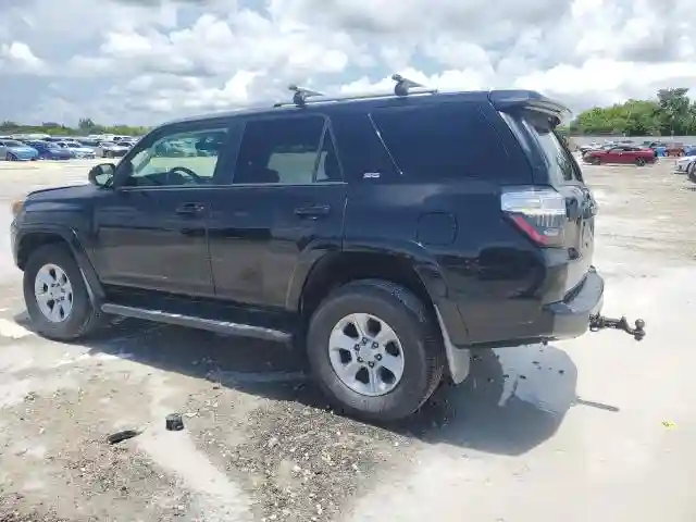 JTEBU5JR6J5592981 2018 TOYOTA 4RUNNER-1