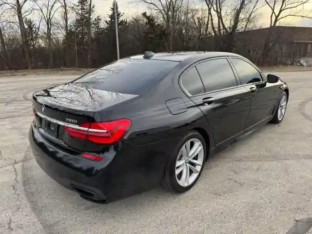 WBA7F2C51HG421516 2017 BMW 7 SERIES-3