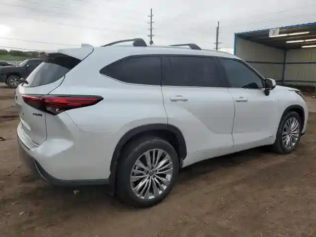5TDEBRCH6PS127364 2023 TOYOTA HIGHLANDER-2
