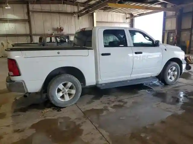1C6RR7XT6HS773777 2017 RAM 1500-2