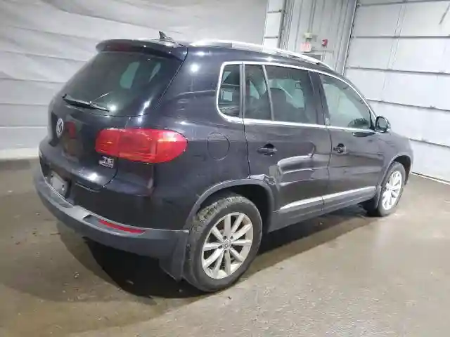 WVGSV7AX0HW502932 2017 VOLKSWAGEN TIGUAN-2