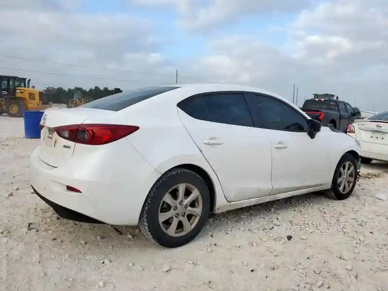 3MZBM1U75FM174014 2015 MAZDA 3-2